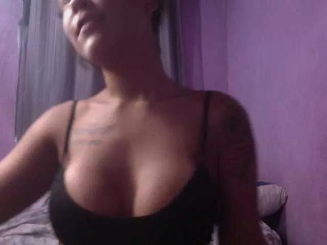privadinha on BongaCams 