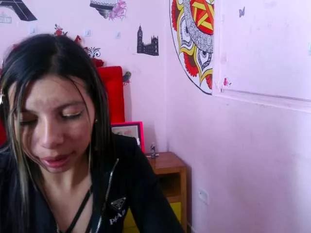 queenabril on BongaCams 