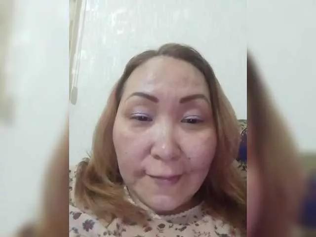 Qweentis on BongaCams 