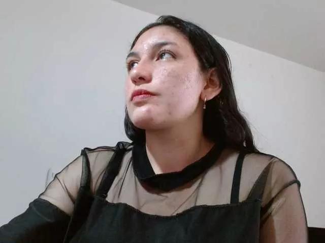 Ratienterciopelo on BongaCams 