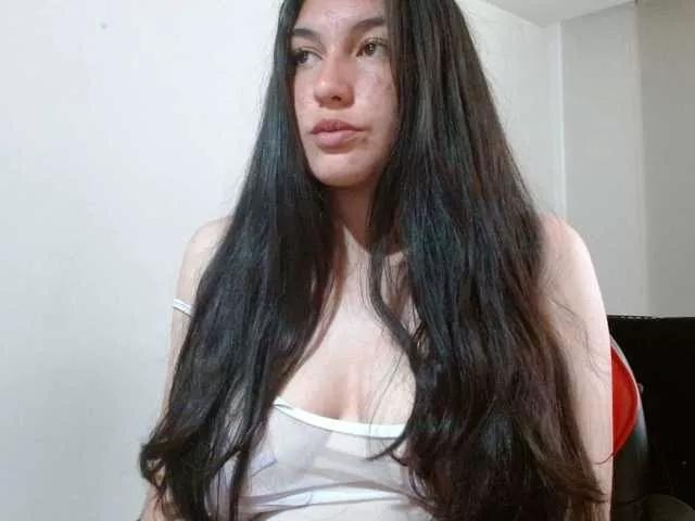 Ratienterciopelo on BongaCams 
