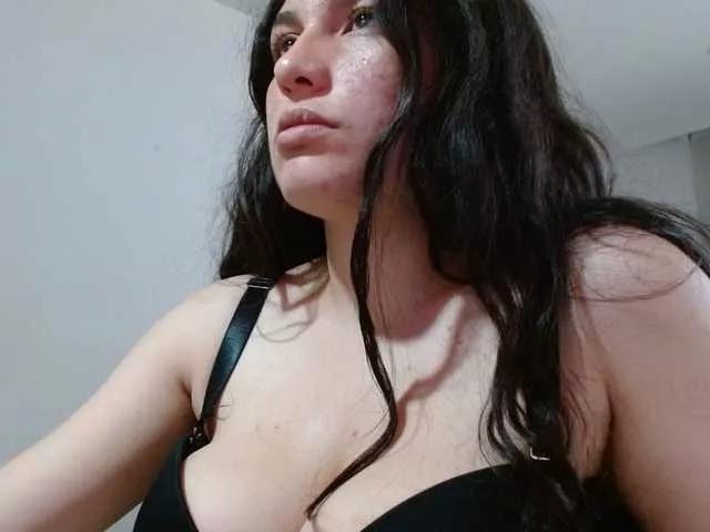 Ratienterciopelo on BongaCams 