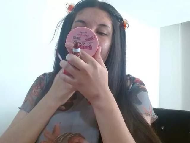 Ratienterciopelo on BongaCams 