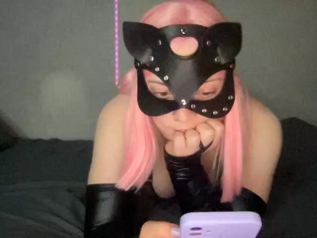Red-rooms on BongaCams 
