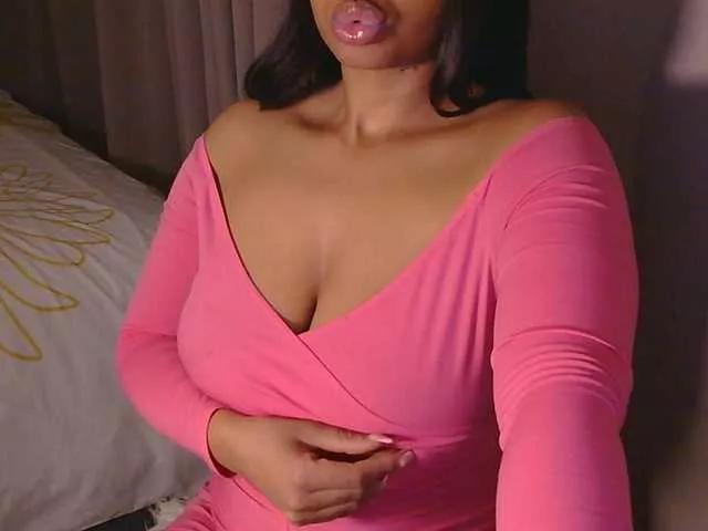 RedMiss on BongaCams 