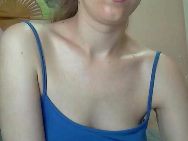 Rimaxxxx on BongaCams 