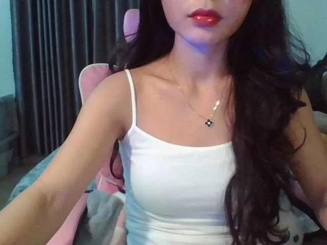Rinta98 on BongaCams 