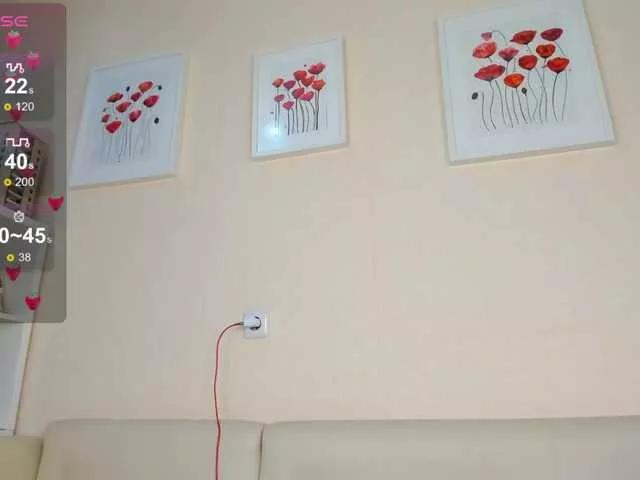 rosamariposa on BongaCams 