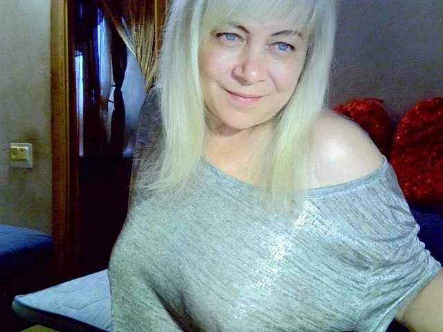 Savan35na on BongaCams 