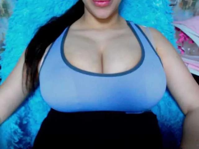 SeuHot on BongaCams 