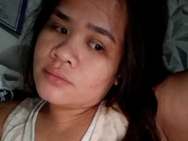 sexyasian27 on BongaCams 