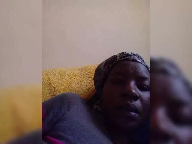 SexyBee55 on BongaCams 