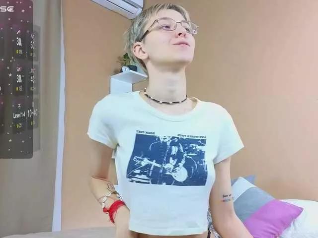 SharliRose on BongaCams 