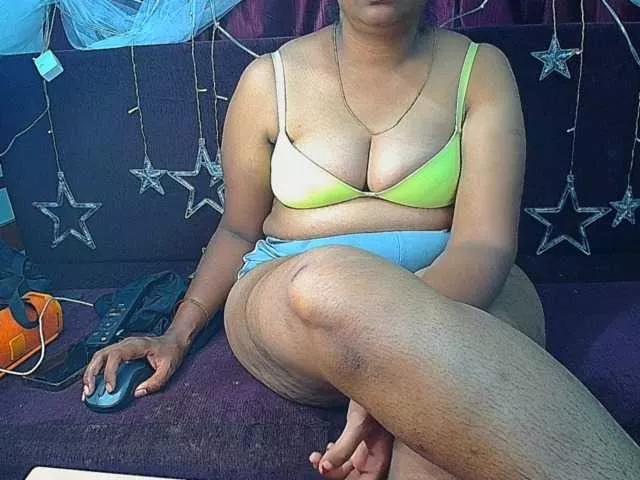 ShruthiIndian56 on BongaCams 