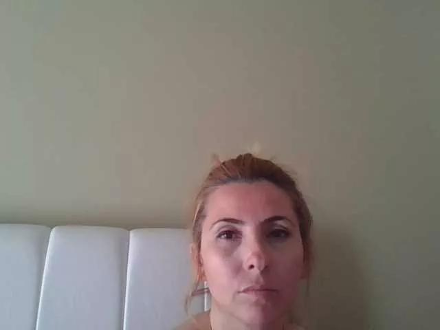 siara39 on BongaCams 