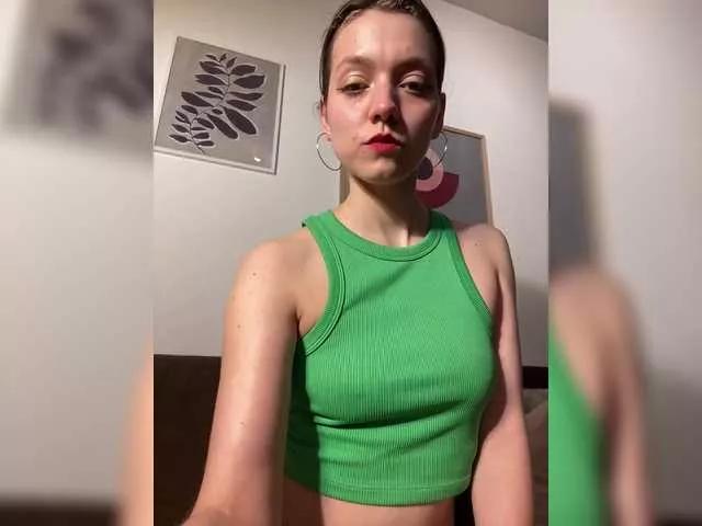 Sirelia on BongaCams 