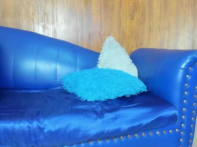 Skinny-Mature on BongaCams 