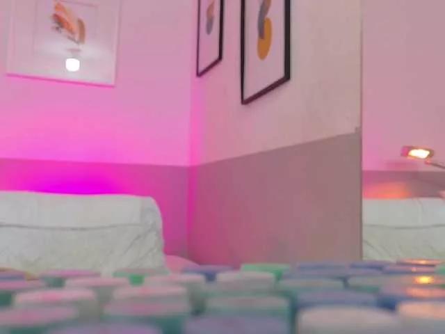 skinnyprinces on BongaCams 