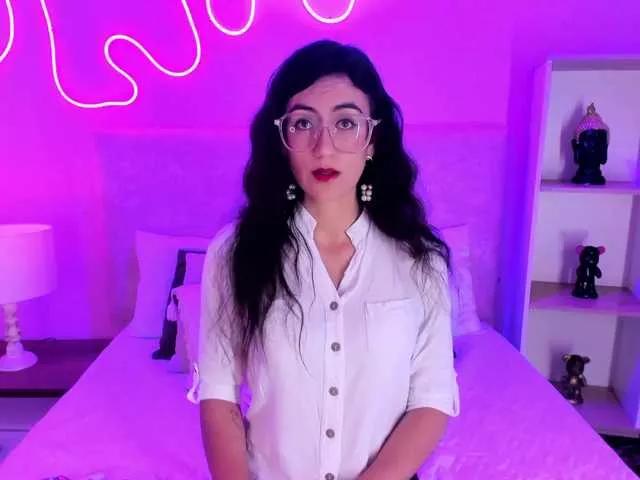 SophieGomez2 on BongaCams 