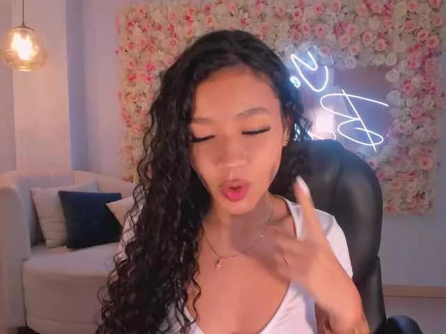 SophieHouston on BongaCams 