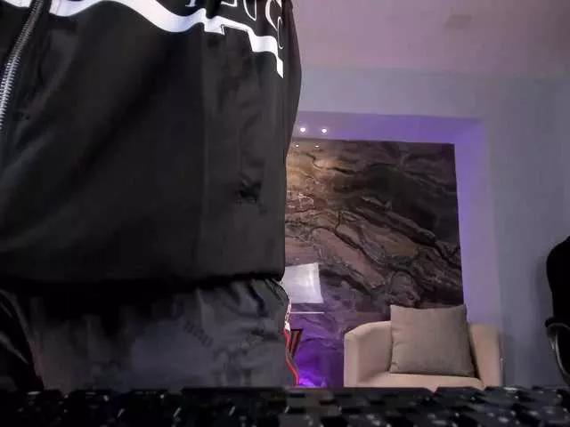 SophiePalmer on BongaCams 