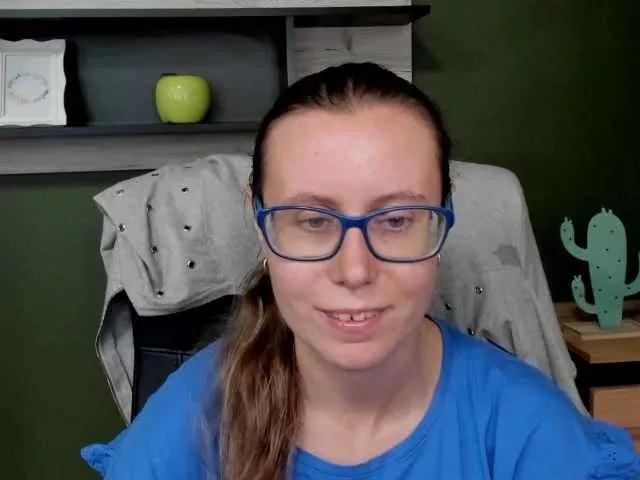 sparkleLizzy on BongaCams 