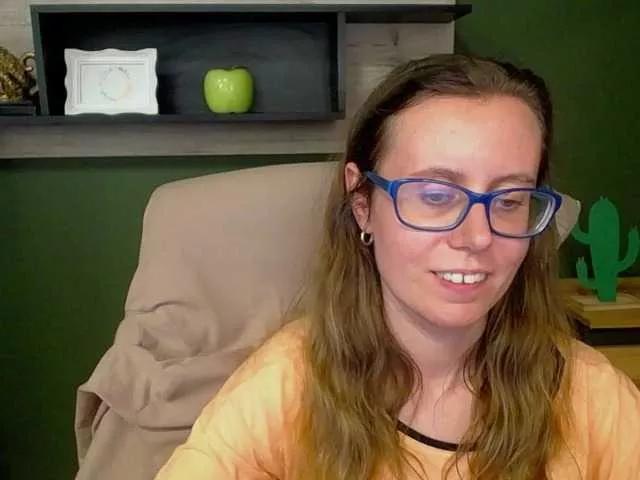 sparkleLizzy on BongaCams 