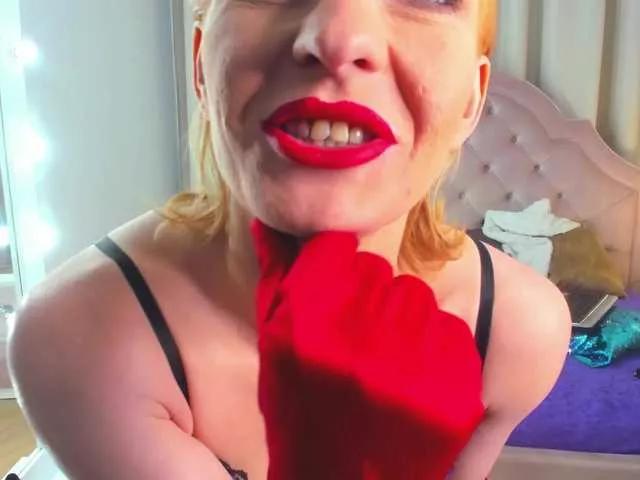 SquirtyAlisa on BongaCams 