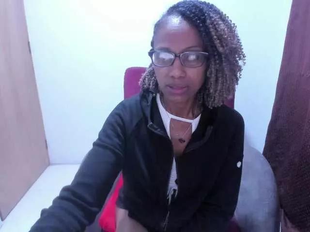 SujeySexy on BongaCams 