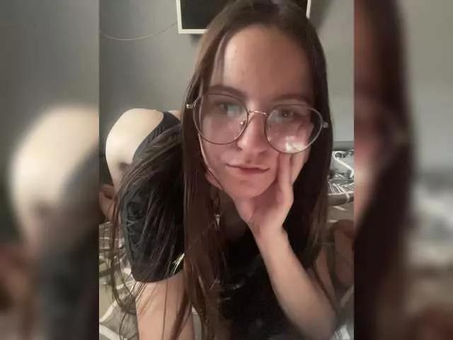 sweet-kiss22 on BongaCams 