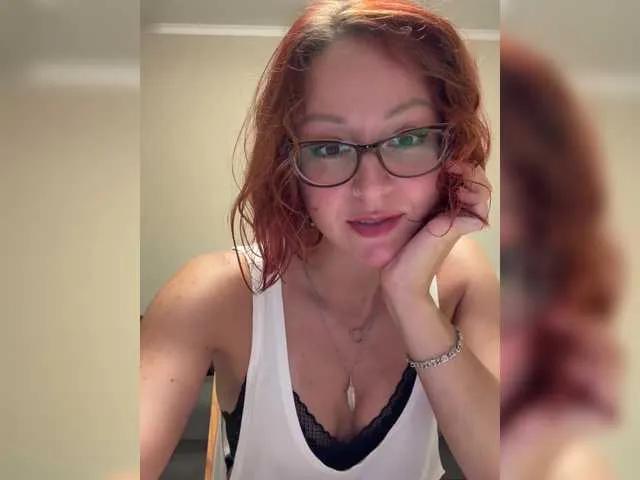 Sweet00Fox on BongaCams