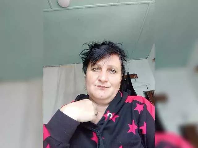 SweetBerryyy on BongaCams 