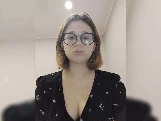 Taniachan on BongaCams 