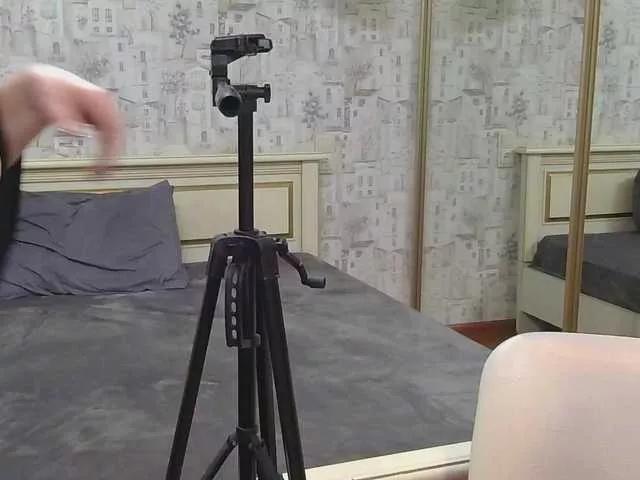 TANMZYA on BongaCams 