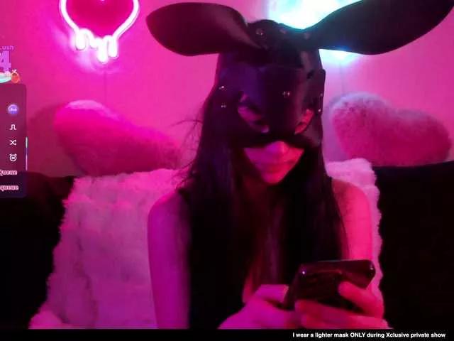 Teasemeluna on BongaCams 