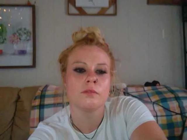 TheGirlfromtheinternet on BongaCams 