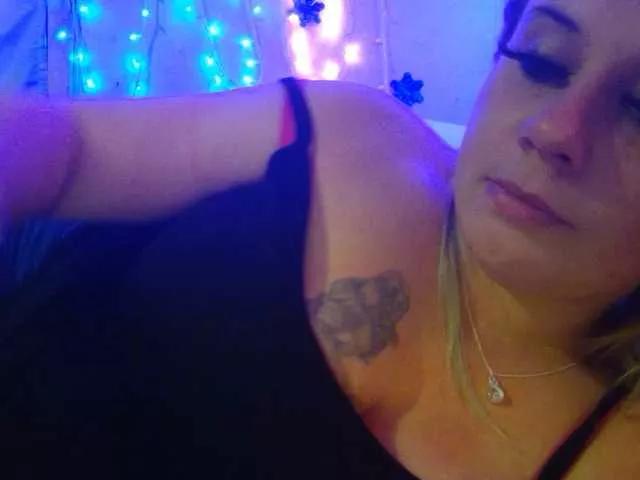 TheGirlfromtheinternet on BongaCams 