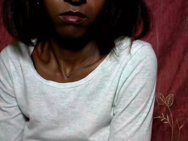 Tinah24 on BongaCams 