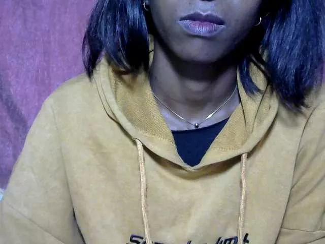 Tinah24 on BongaCams 