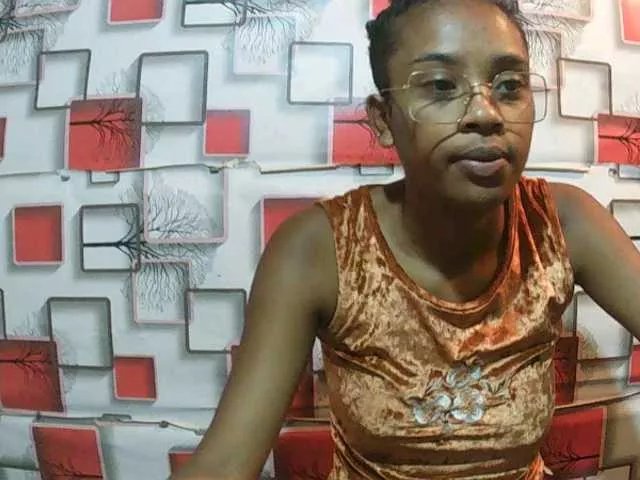 Offline TriciaBella on BongaCams