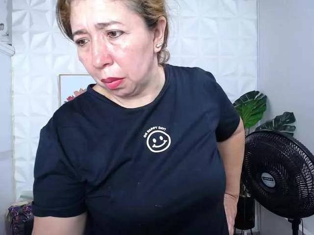 Valentina-mature on BongaCams 
