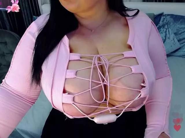 ValeriWow on BongaCams 