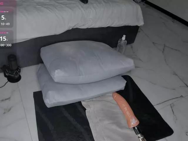 victoria-d-minds on BongaCams 