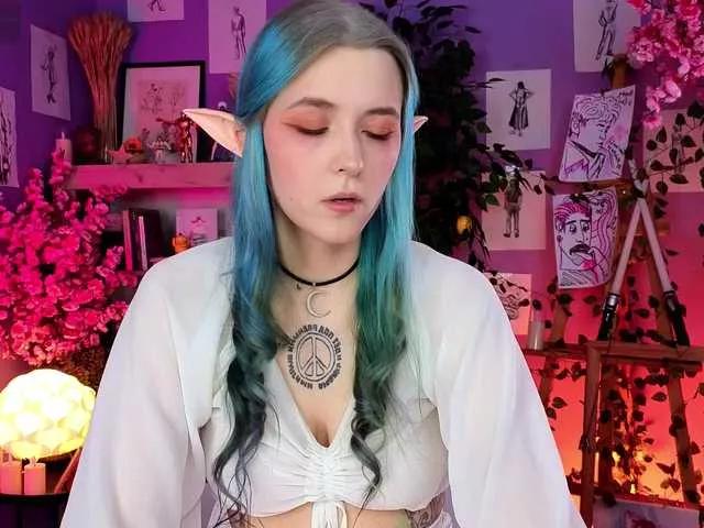 Violett-Melow on BongaCams 