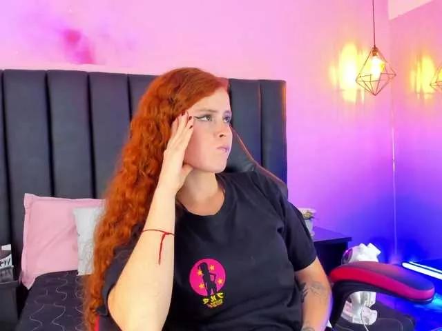 WandaScarlett on BongaCams 