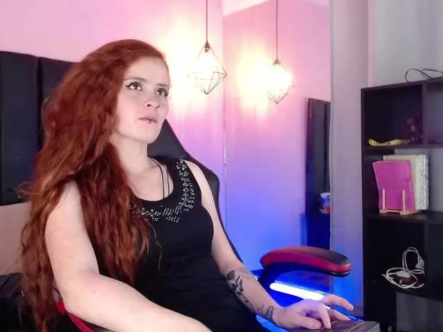 WandaScarlett on BongaCams 