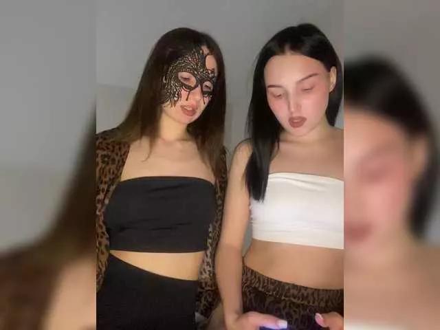 WhiteCrystal on BongaCams 