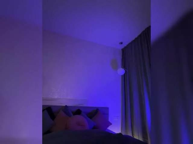 WhoreMira on BongaCams 