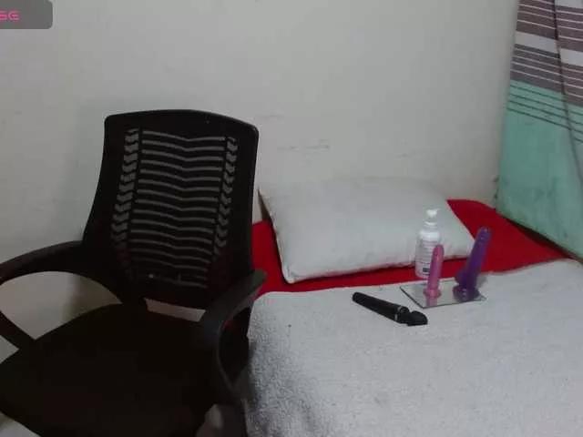 XDakotaSweetX on BongaCams 