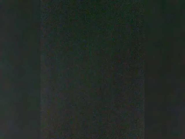 YennSI from BongaCams